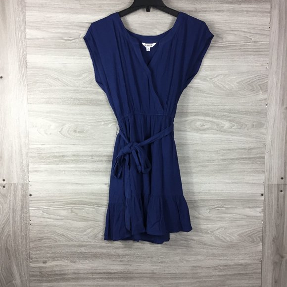 BB Dakota Navy Blue V Neck Mini Dress - Picture 1 of 6